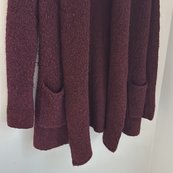 Aritzia Babaton Beekman Alpaca Boucle Cardigan Sweater XS Open Front Cranberry - Picture 5 of 11